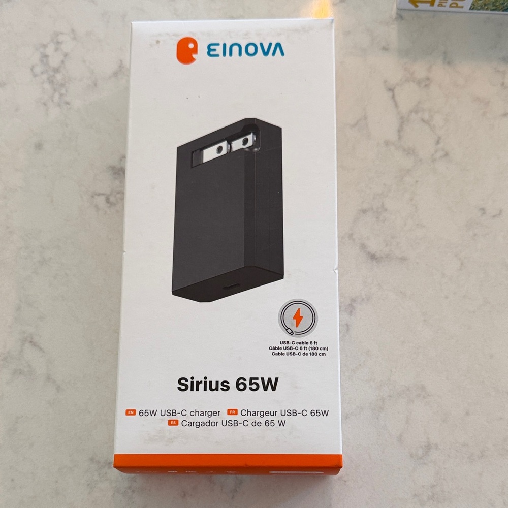 Sirius 65W Black USB-C Charger